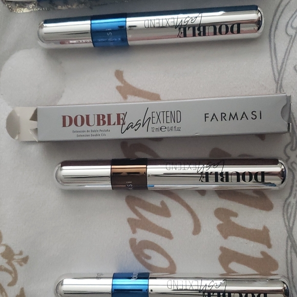 Last 1 ☆ Double Lash Extend Mascara - Picture 3 of 4